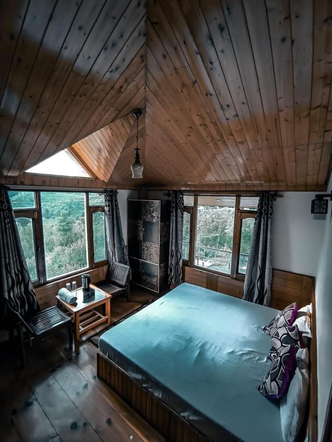 Throttle Shrottle Moto Hostel Manāli Extérieur photo